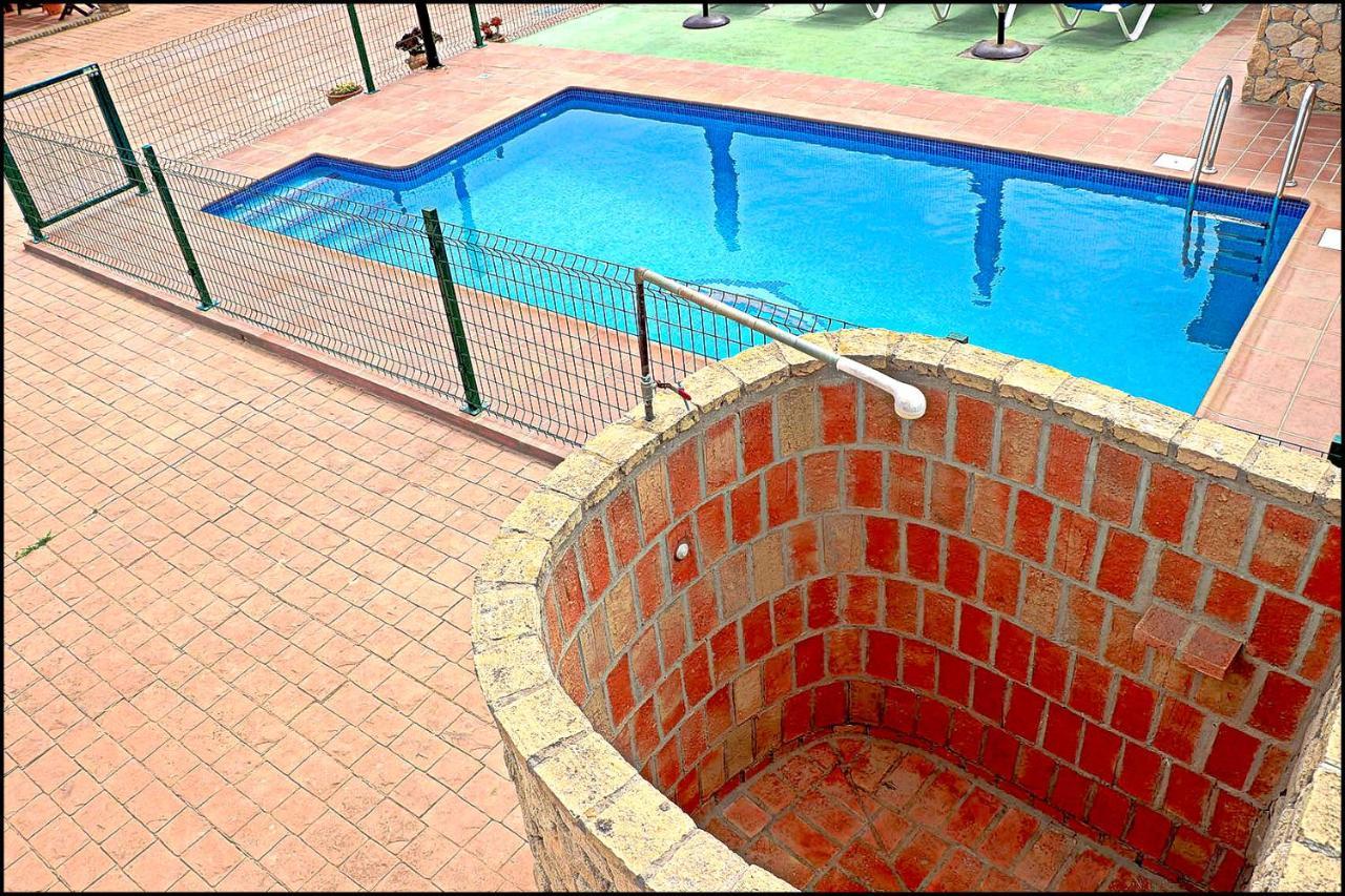Chalet Puente de Tabla Conil De La Frontera Exterior foto